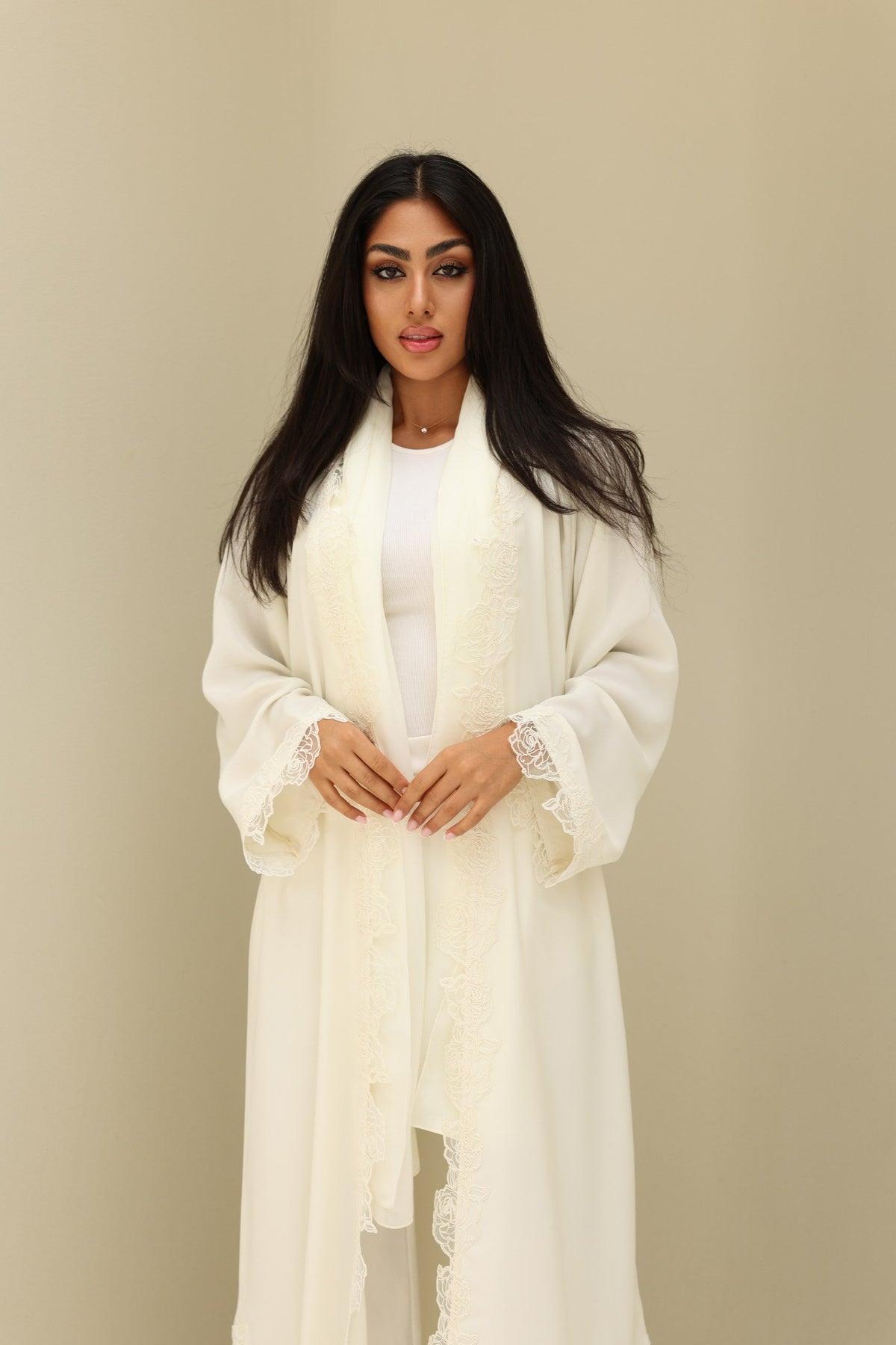Lace Abaya Butter NOEVE
