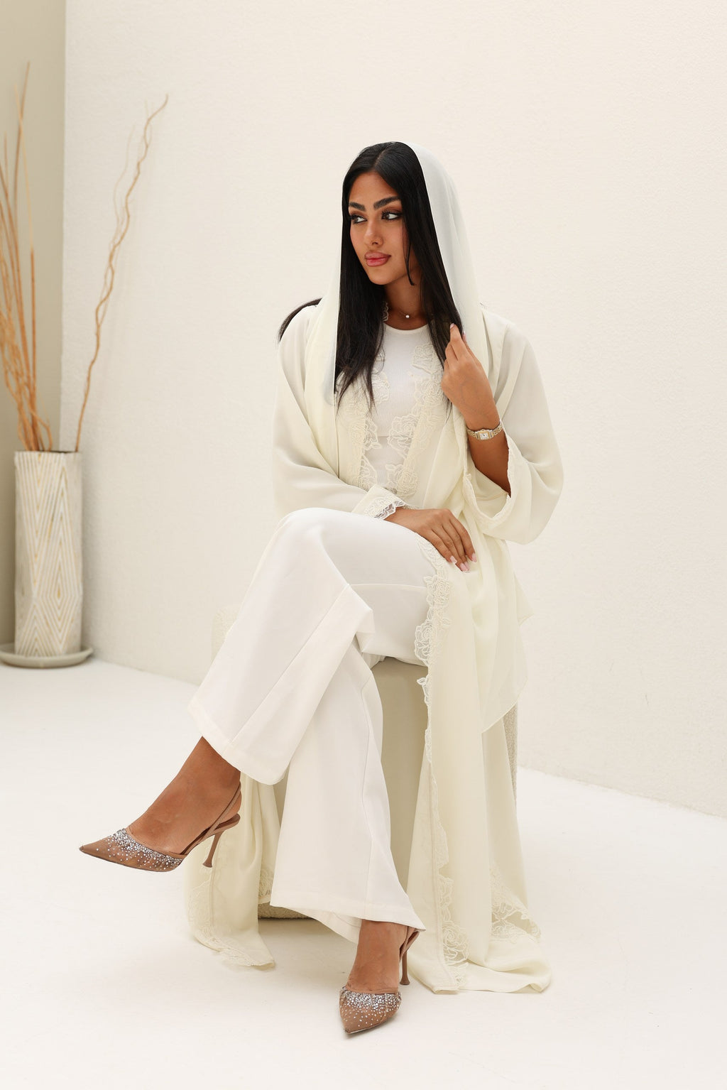 Lace Abaya Butter NOEVE